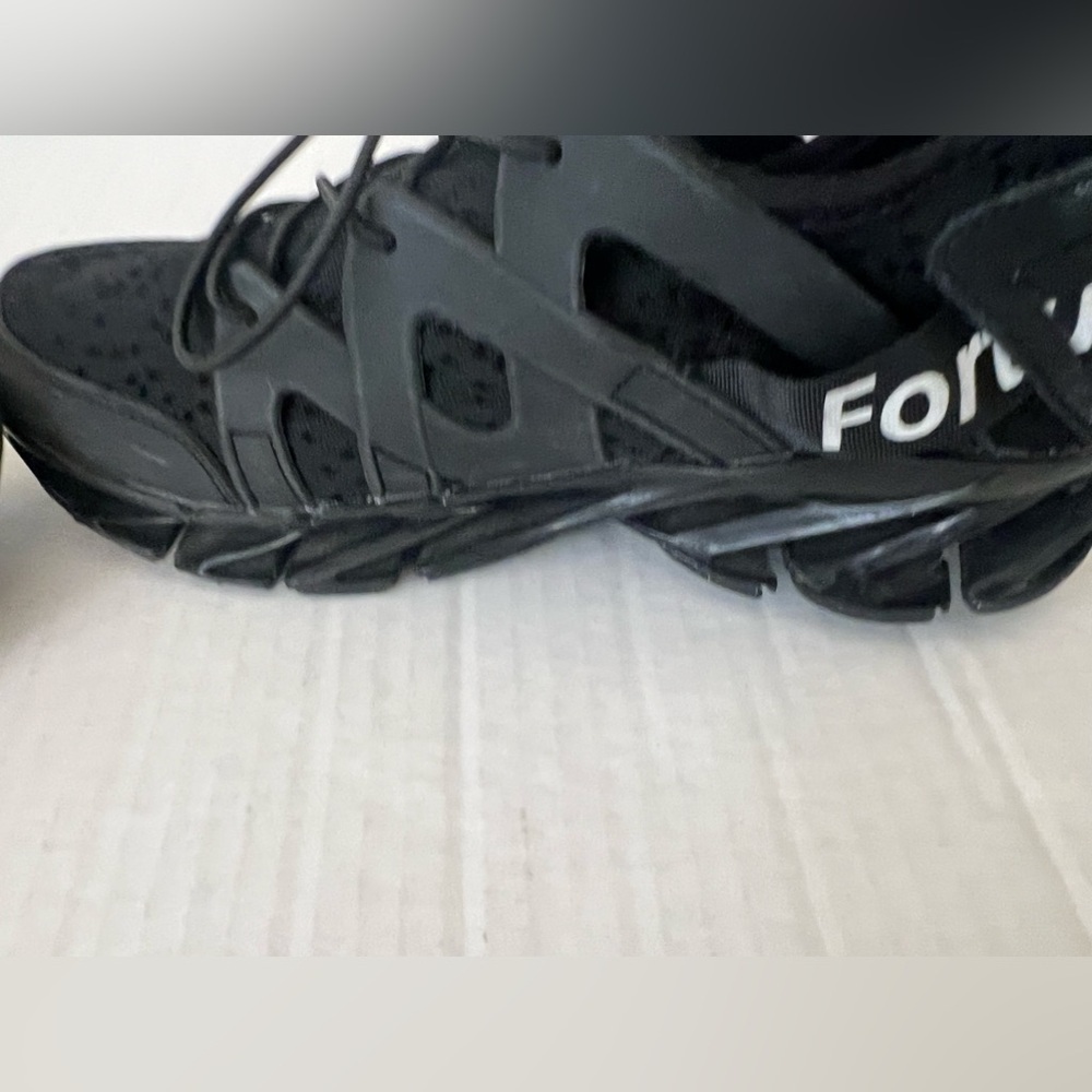 AB FORTUNE RUNNING SHOES. BLACK. SIZE 41. WHICH BELIEVE IS US SIZE 8-1/2 - Picture 5 of 7